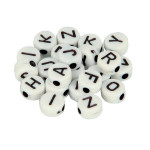 Perles alphabet noir et blanc 7 mm x 300 pcs